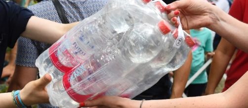 The report includes plans to oblige the German population to stockpile food and water (Source: Blasting News)