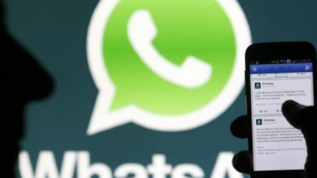 Privacy a rischio. Whastapp rivela numeri a Facebook