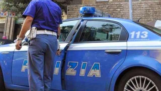 Cosenza, tenta di decapitare il vicino di casa.