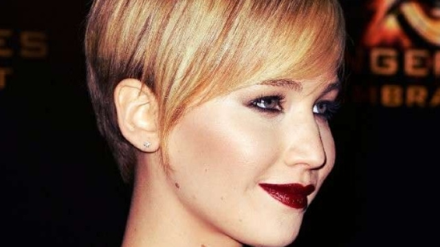 Nuovi tagli corti e biondi: chiome autunno 2016-2017