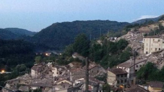 Sciacalli a Pescara del Tronto
