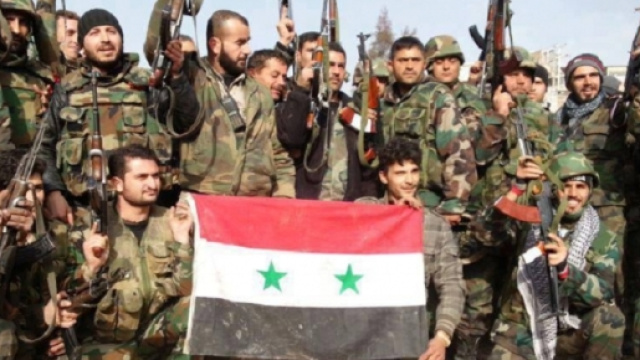 Soldati dell'esercito regolare siriano