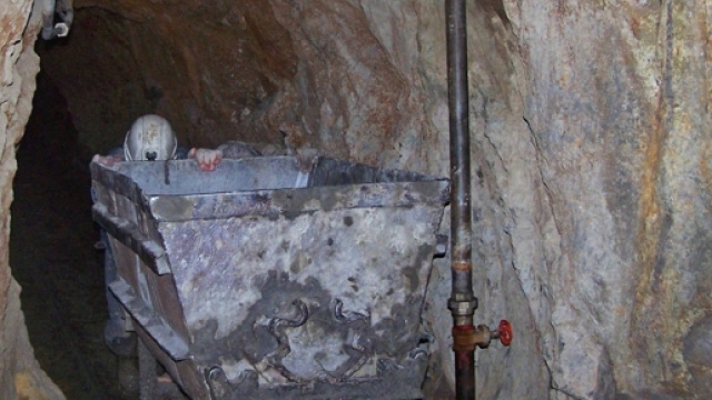 MInatori Boliviani rapiscono e uccidono il viceministro