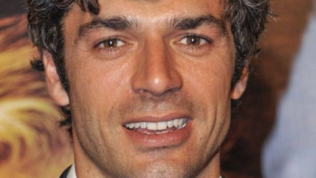 Luca Argentero sta per partecipare alle registrazioni di una nuova fiction