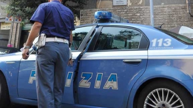 La donna &egrave; stata denunciata dalla Polizia per lesioni personali aggravate.