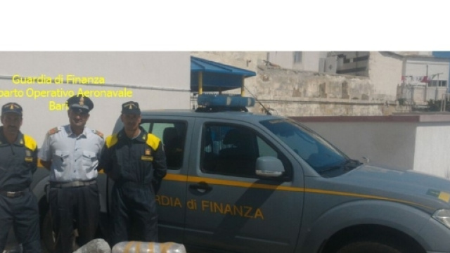 I pacchi di marijuana albanese