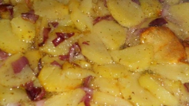 Patate 'mpacchiuse | Polpette & Fantasia - giallozafferano.it