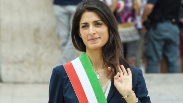 Virginia Raggi e le Olimpiadi del 2024: il sindaco di Roma incontrer&agrave; presto il presidente del CONI, Giovanni Malag&ograve;