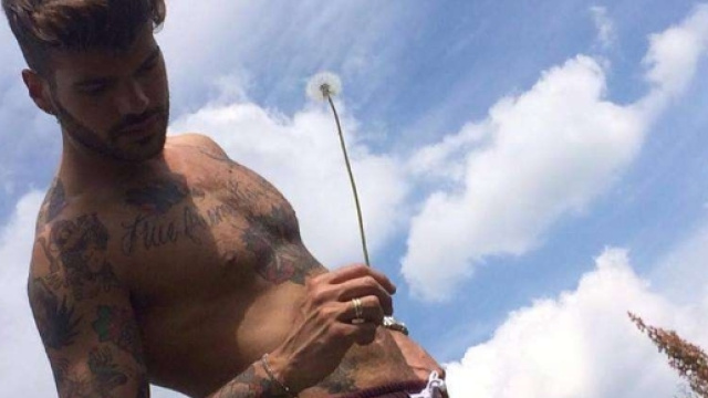 Claudio Sona tronista gay Uomini e donne