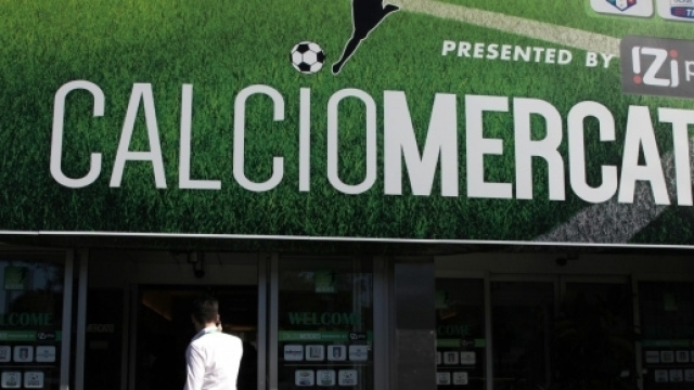 L'Hotel Business Palace di Rogoredo, sede del calciomercato.