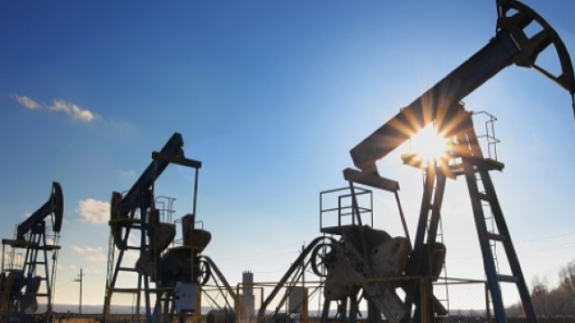 Le grandi manovre attorno al prezzo del petrolio | eurasiatx - eurasiatx.com