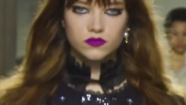 Moda autunno inverno 2016/17: tagli di capelli, make up, abbigliamento e accessori