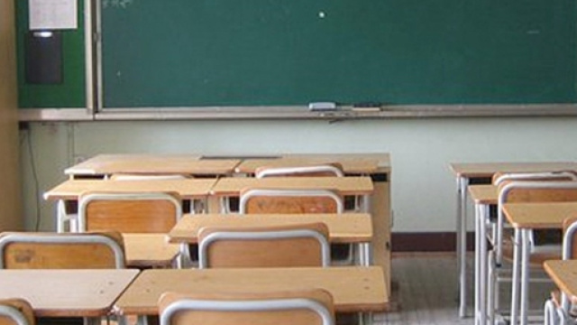 Ultime notizie scuola, mercoled&igrave; 31 agosto 2016: presa di servizio docenti, &egrave; caos