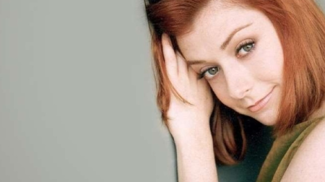 Nuovi tagli di capelli medio-lunghi: look autunno 2016.