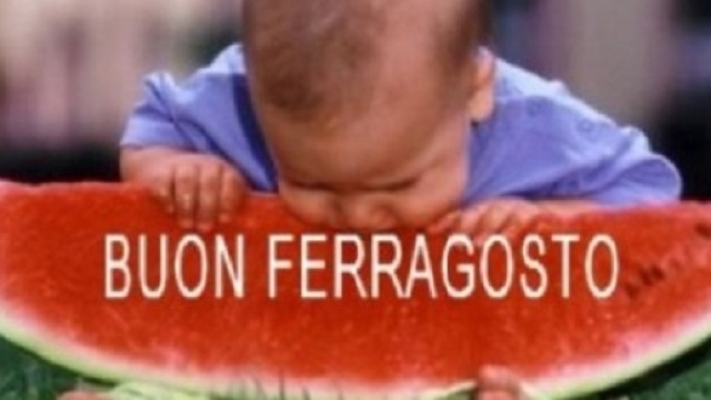 Buon Ferragosto auguri per Facebook e WhatsApp