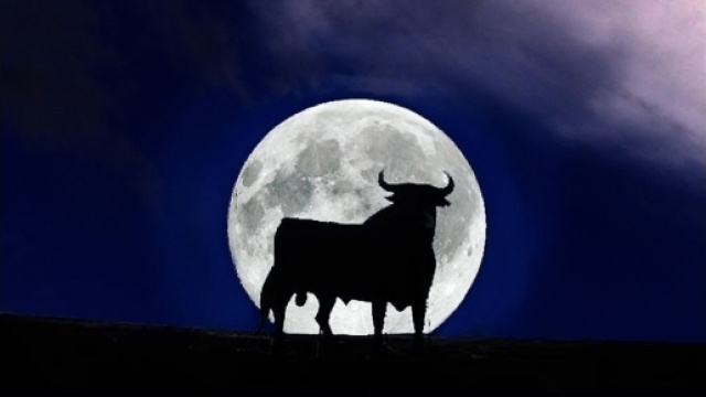 Oroscopo | previsioni zodiacali di luned&igrave; 8 agosto 2016: Toro al 'top del giorno' con Bilancia e Scorpione, gi&ugrave; Leone e Pesci