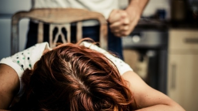 Violenza di genere. Siano finanziati davvero i CAV.