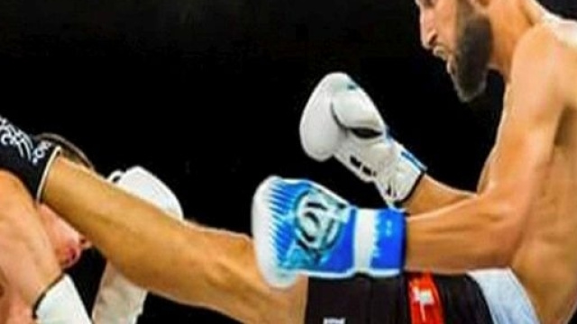 Abderrahim Moutaharrik, 28 anni, marocchino con cittadinanza italiana, kickboxer e aspirante "martire"
