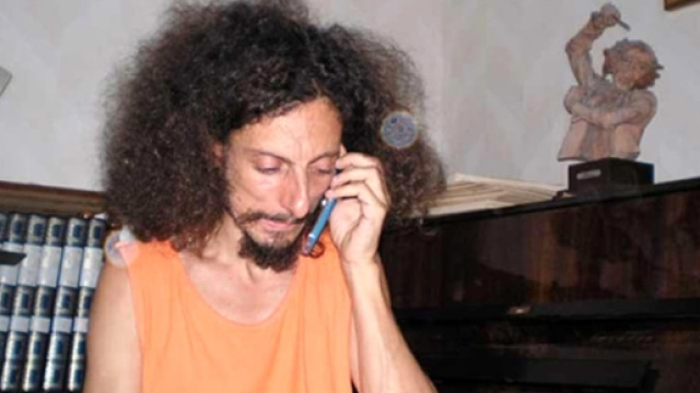 Cannabis per curare patologia: artista di strada ai domiciliari