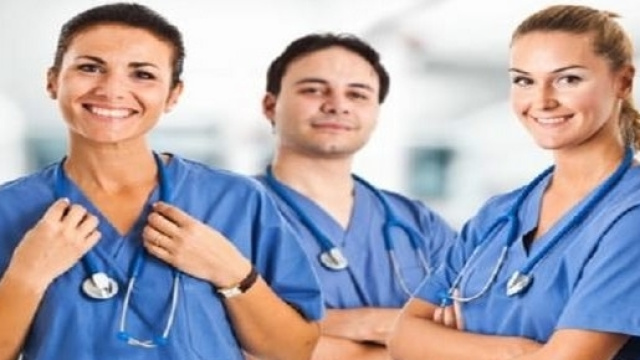 Concorso per infermieri e fisioterapisti a Pordenone e Parma.