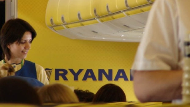 Ryanair cerca personale: ecco requisiti e date colloqui.