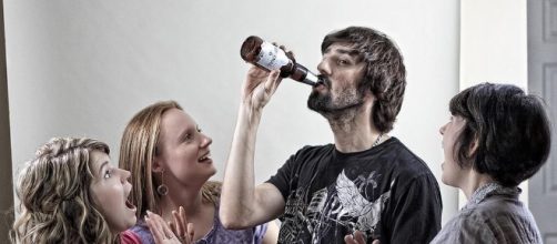 Chicas solteras, no son imaginaciones vuestras: en realidad no hay ... - vice.com