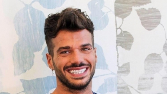 Claudio Sona, &egrave; il primo tronista gay