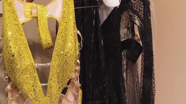 L'outfit indossato da Britney ai VMA e messo all'asta.