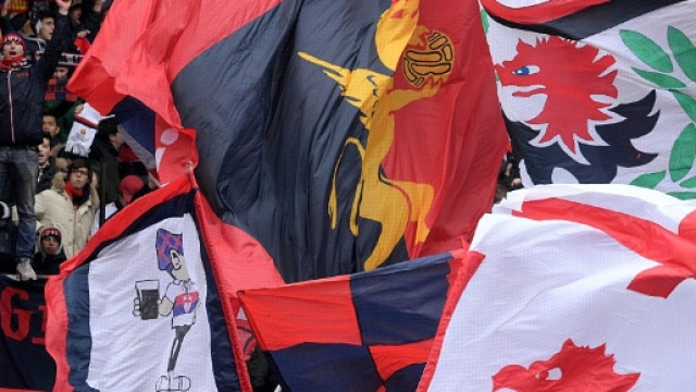 Tifosi del Genoa in gradinata nord