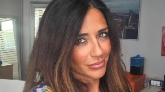 Uomini e Donne: a chi &egrave; riferito il messaggio di Raffaella Mennoia?