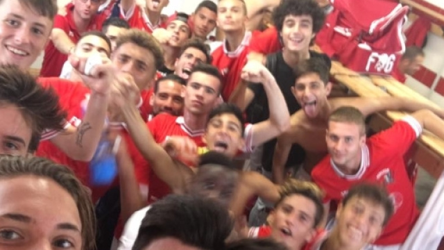 Selfie vittoria per Raul Torregrossa & company dopo il primo successo stagionale