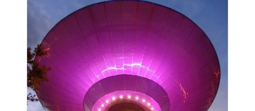 UFO-Shaped Water Tower-Photo / creative commons via Flickr.com