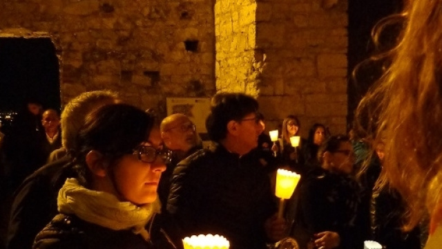 In ascolto di Jennifer Radulović.