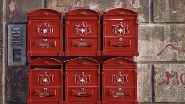 Lavoro per portalettere in Italia e Svizzera