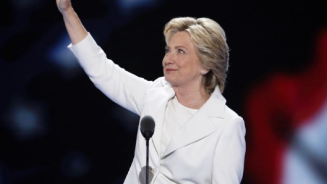 Malore per la Clinton durante la commemorazione dell'11 settembre