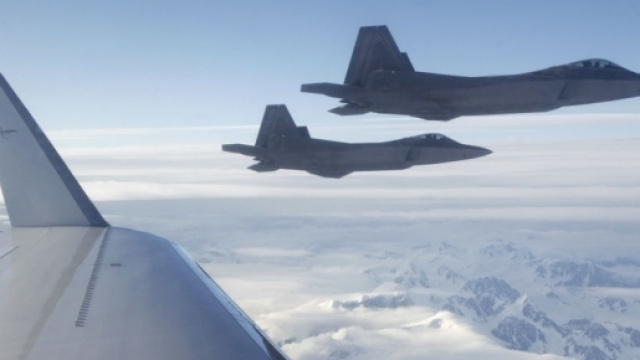 Contro i Russi cacciabombardieri Usa in Europa | L'INFO Libera - altervista.org