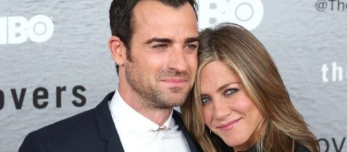 Celebrity couples who began their relationships on a movie set - abcnews.go.com
