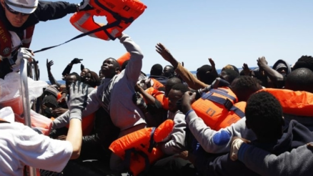 In Libia 235.000 profughi aspettano il loro turno per imbarcarsi verso l'Italia