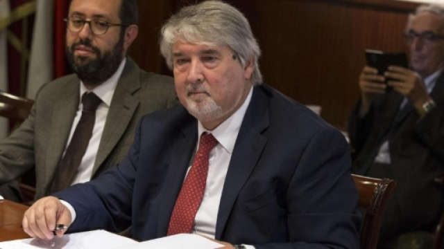 Pensione anticipata anche per i precoci grazie all'APE? oggi vertice tra Nannicini e un gruppo di lavoratori