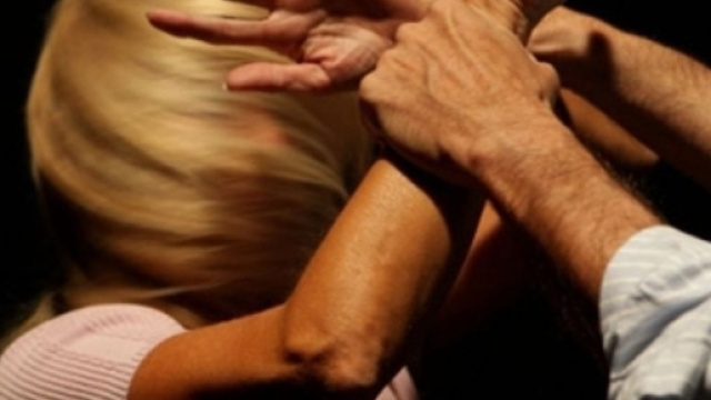 Uccisa una donna a Parma, arrestato l'ex compagno.