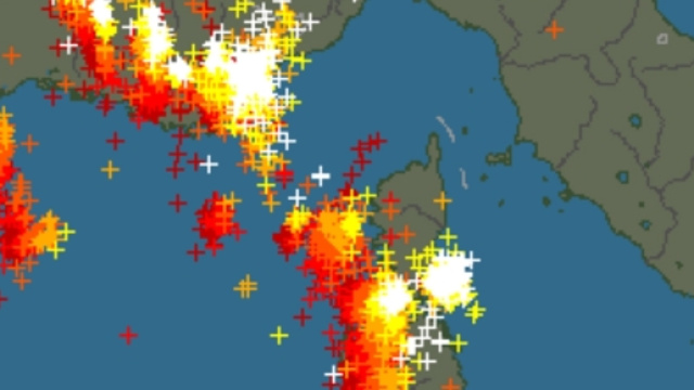L'attivit&agrave; elettrica di ieri notte sulla Sardegna alle ore 2,33. Oggi si &egrave; spostata in Liguria.