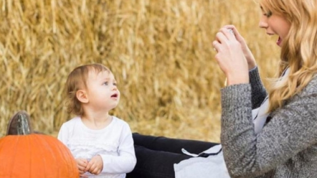 Una teenager fa causa ai genitori per aver postato foto di lei su ... - lastampa.it