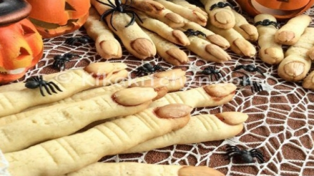Dita di strega: biscotti per la festa di Halloween.