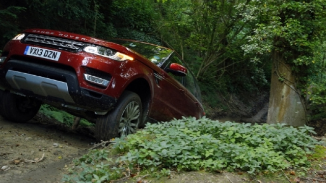Land Rover Discovery regina del prossimo Salone di Parigi (ottobre 2016).