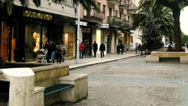 Addio alla "vecchia" via Sparano a Bari