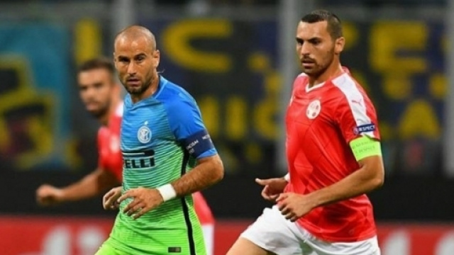 Palacio in azione contro l'Hapoel Beer Sheva.