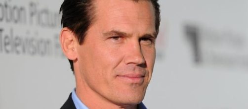Josh Brolin and Kathryn Boyd: ENGAGED!! - The Hollywood Gossip - thehollywoodgossip.com