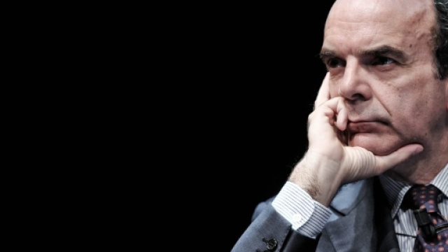 Stefano Parisi: " Renzi pericoloso per l'economia"