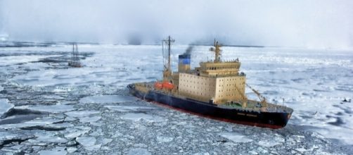 Ice-breaking ship in the Arctic ocean. Photo by Pixabay.