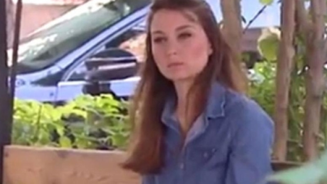 Istanbul, insultata e picchiata per avere indossato un paio di ... - lastampa.it